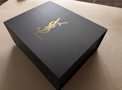 Yves saint laurent large - (ysl),